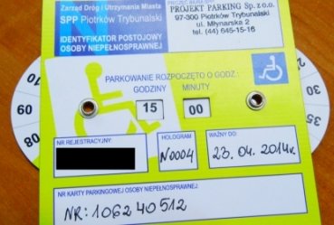 Niepenosprawny ukarany za parkowanie bez biletu