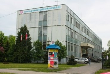 Zmiana godzin przyj w Wydziale Komunikacji Starostwa Powiatowego w Piotrkowie 