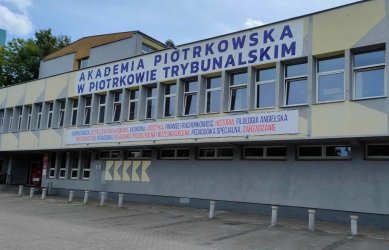 Policja interweniowała w rektoracie Akademii Piotrkowskiej