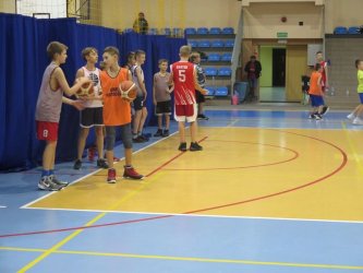 Modzi koszykarze bd rywalizowa w Piotrkowie