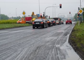 Piotrkw: Bdzie nowy asfalt na Sikorskiego