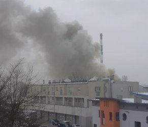Pożar magazynu w Piotrkowie [AKTUALIZACJA]