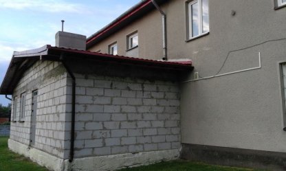 Wola Krzysztoporska: Modernizują Dom Ludowy w Woźnikach