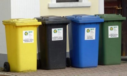 Trzech na czterech Polaków segreguje śmieci