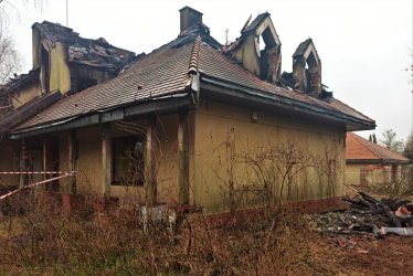 Budynek mieszkalny spłonął w Moszczenicy