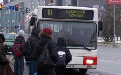 Miejskie autobusy spóźniają się nawet o 45 minut. Powodem korki i utrudnienia w ruchu