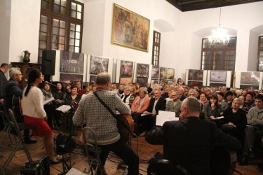 Koncert polskich kold i pastoraek przy penej widowni 