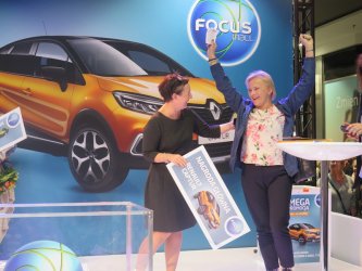Renault Captur dla Elbiety z Mniszkowa! Fina loterii w Focus Mall