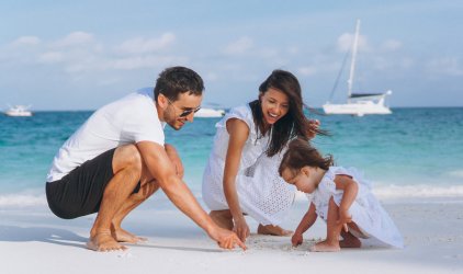 Wyjazd wakacyjny - jakie ubezpieczenie kupić dla dziecka?