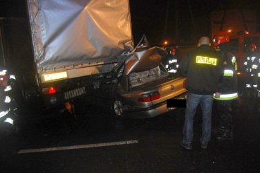 Radomsko: Trzy osoby zginy w wypadku