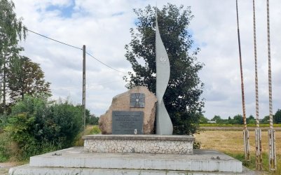 Odkrywamy znane i nieznane - Pomnik Obrońców Piotrkowa