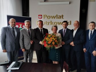 Wotum zaufania i absolutorium dla Zarządu Powiatu Piotrkowskiego