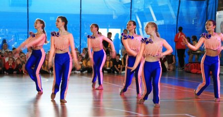 Tancerze z caej Polski rywalizowali w Moszczenicy