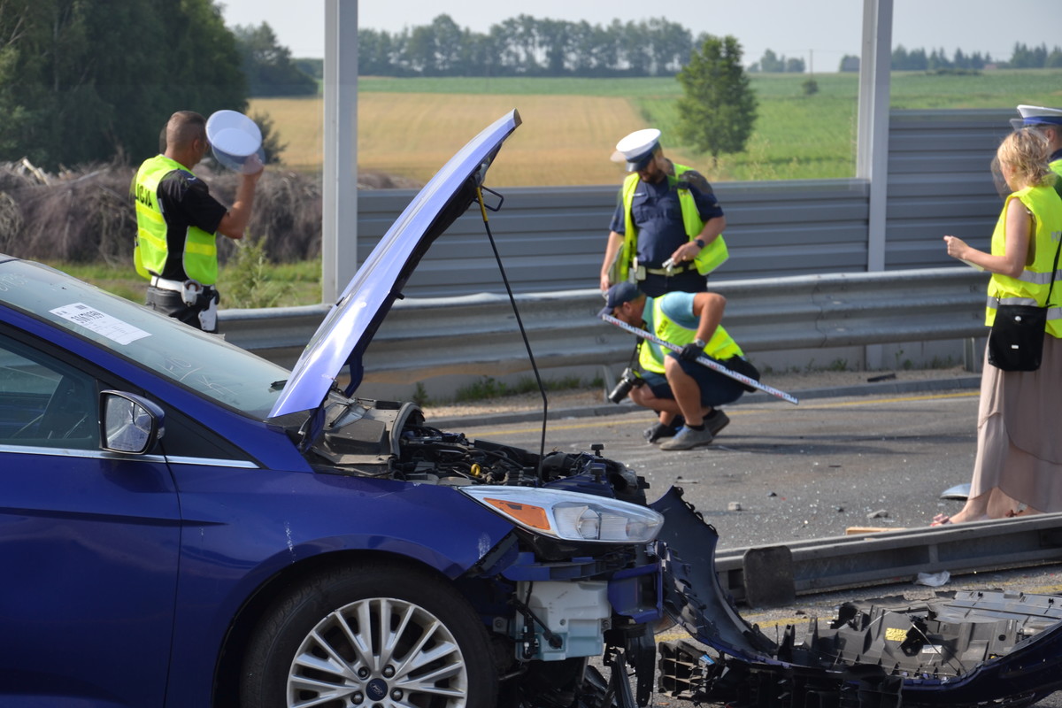 Galeria: Śmiertelny Wypadek Na A1 [DUŻO ZDJĘĆ] - EPiotrkow.pl ...