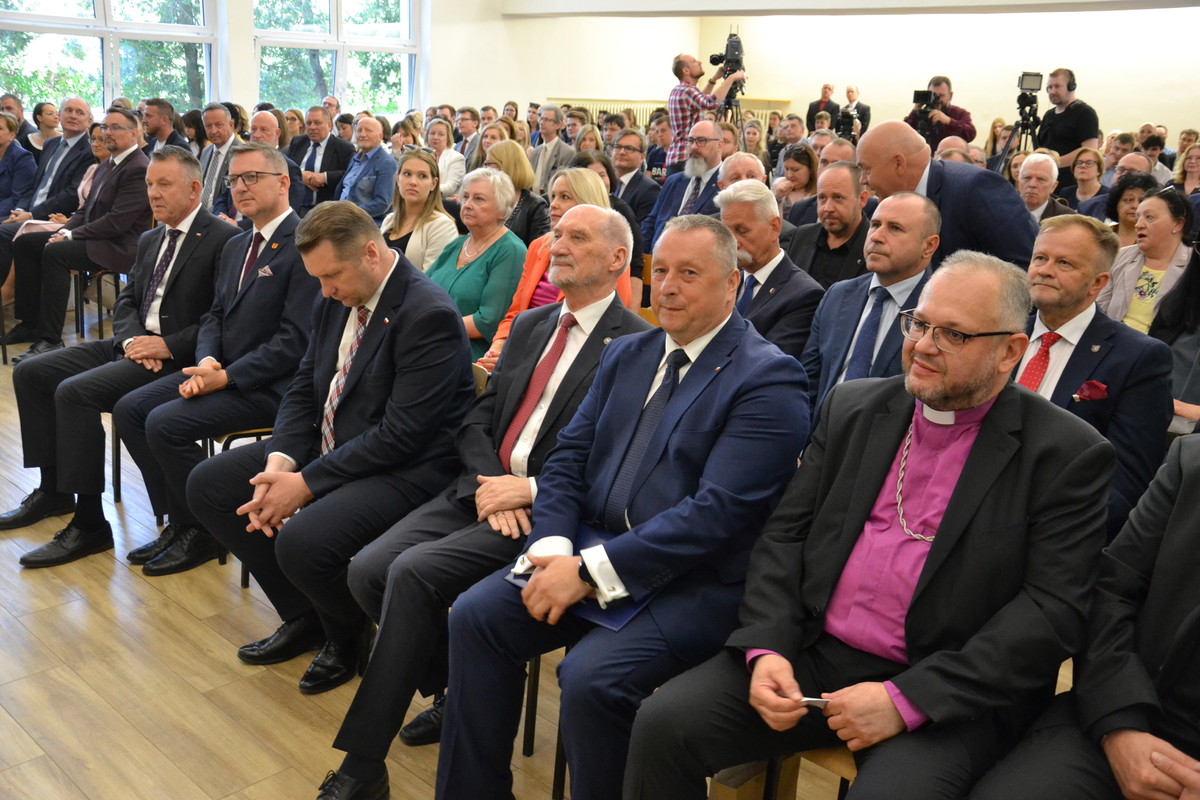 Galeria Akademia Piotrkowska Ju Po Uroczystej Inauguracji Epiotrkow Pl Multimedialny