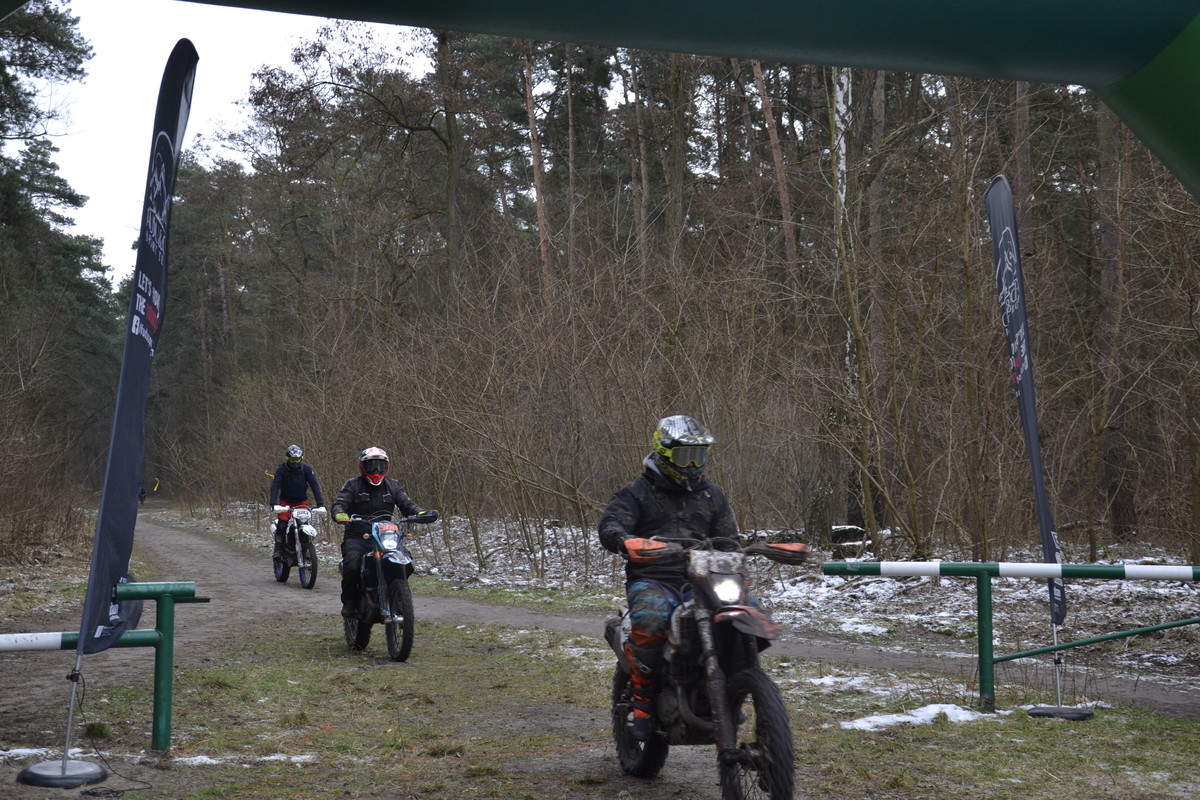 Galeria Biegiem z kijkami a może na rowerze Sportowe wsparcie WOŚP