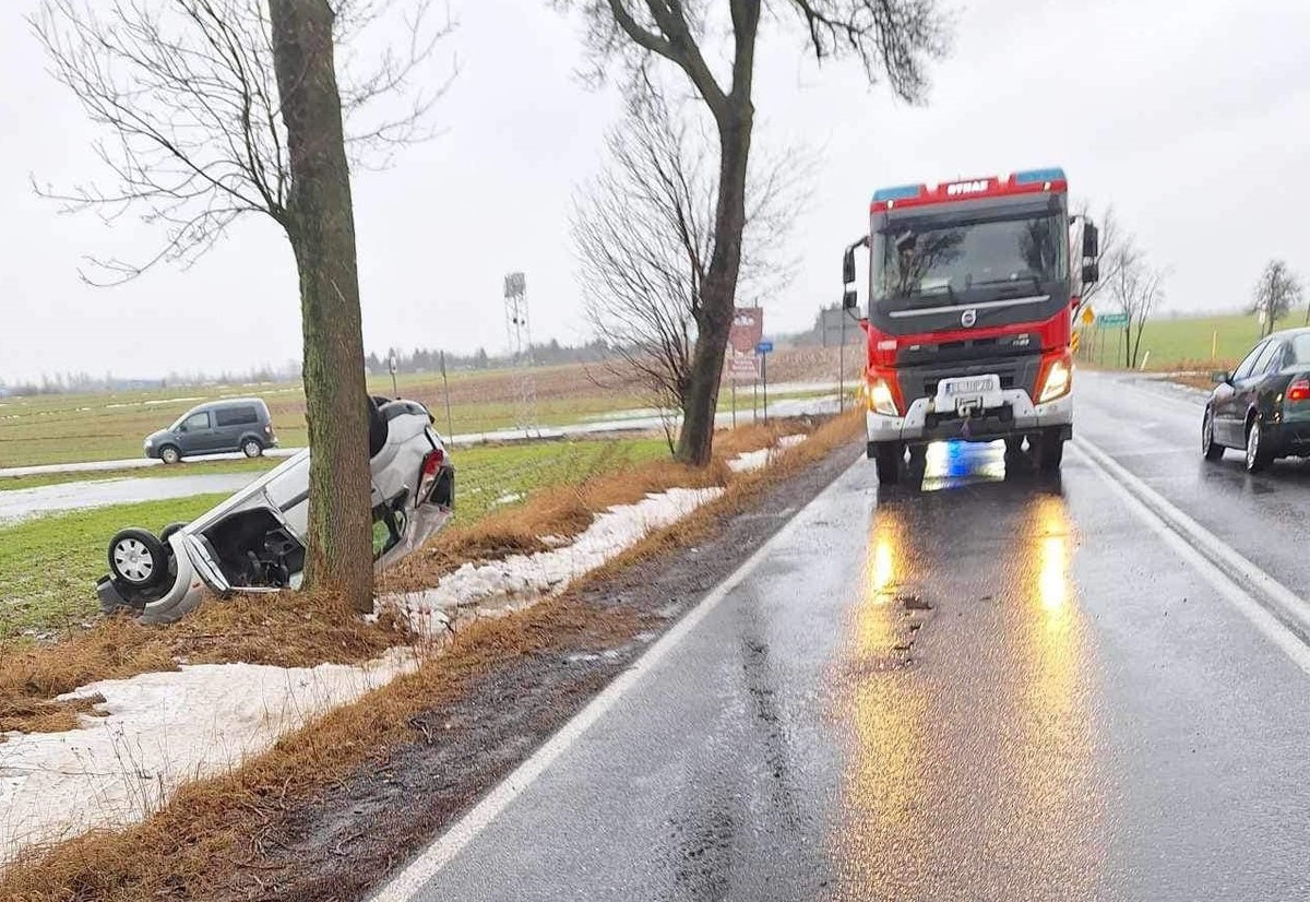 Galeria Wypadek Pod Piotrkowem Kobieta Trafi A Do Szpitala Epiotrkow Pl Multimedialny