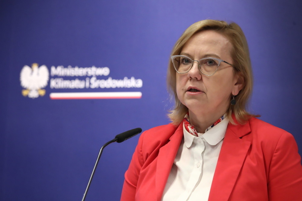 Minister Moskwa: Ograniczymy Podwyżki Cen Ciepła Dla Obywateli - Strona ...