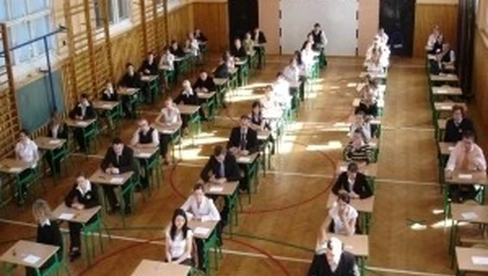 Pierwszy dzień matur - tematy z jęz. polskiego