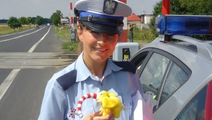 Akcja "Bezpieczny przejazd - zatrzymaj się i żyj"