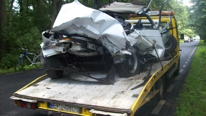 Dwie osoby ranne w wypadku na Wolborskiej