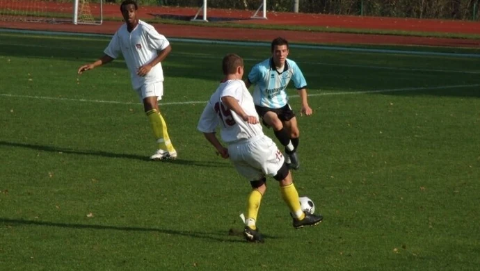 Klasa okręgowa: Zjednoczeni liderem, Piotrcovia już piąta