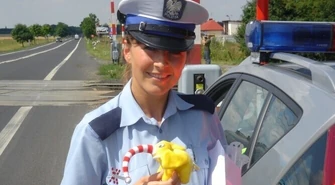 Akcja "Bezpieczny przejazd - zatrzymaj się i żyj"