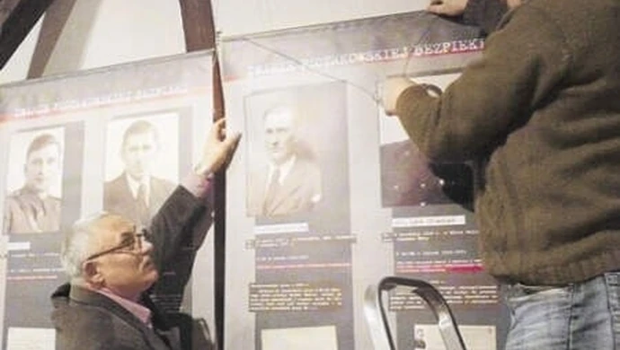 Wystawa IPN w Bełchatowie, a później w Piotrkowie