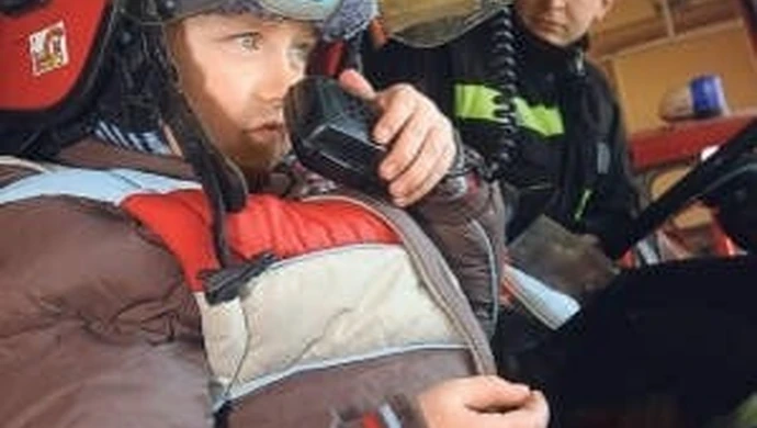 Dzieci i tatusiowie "blisko" piotrkowskich strażaków