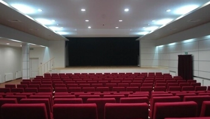 Wolbórz: Nowa sala widowiskowa imponuje wyglądem