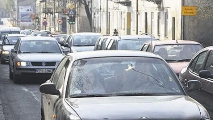 Piotrków: Kierowcom remont nie po drodze