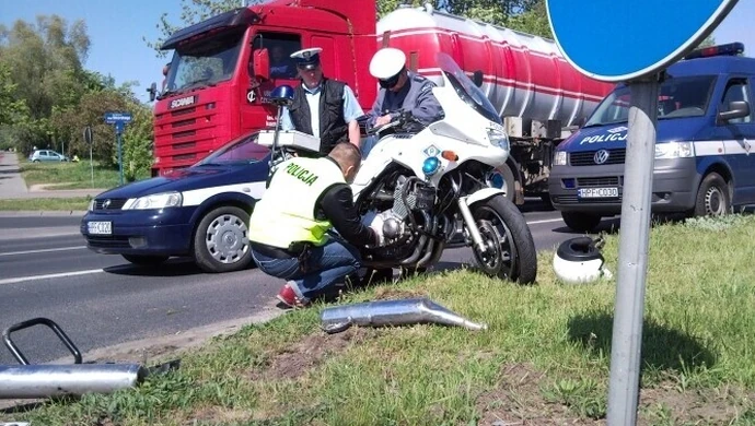 Zderzenie z policyjnym motocyklem