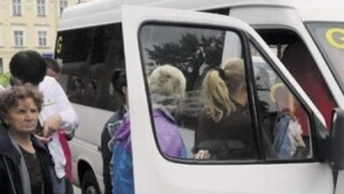 Mniej kursów w rozkładach jazdy 