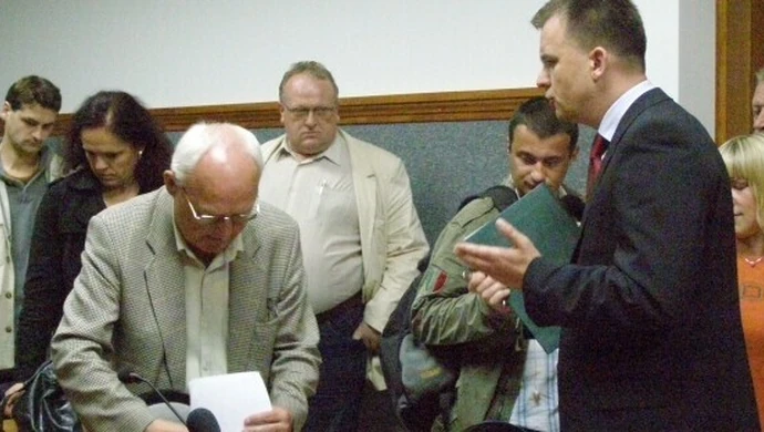 "Rządzicie i robicie co chcecie"