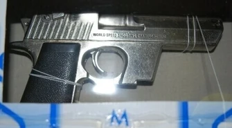 Piotrków: Napad z bronią w ręku na aptekę