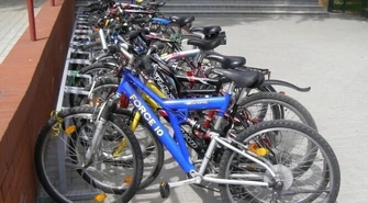 Piotrków: Stojaki na rowery już zainstalowane