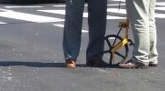 Sulejów: Wtargnęli pod tira...