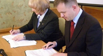 Piotrków: Umowa z NFOŚiGW podpisana