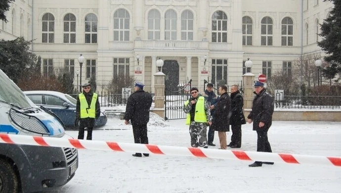 Piotrków: Alarm bombowy w sąsiedztwie sądu
