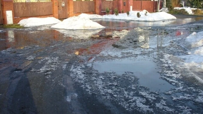 Wierzeje: Wodny problem przez cały rok