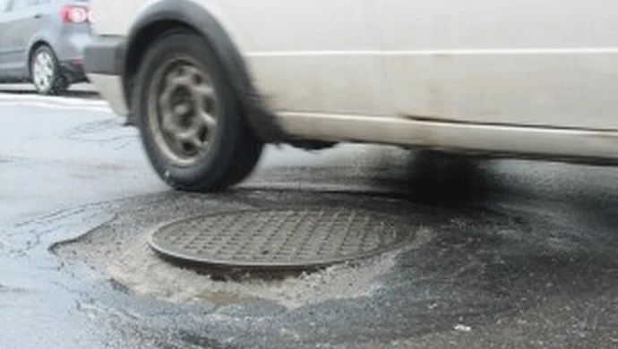 Wjechałeś w dziurę? - Walcz o odszkodowanie