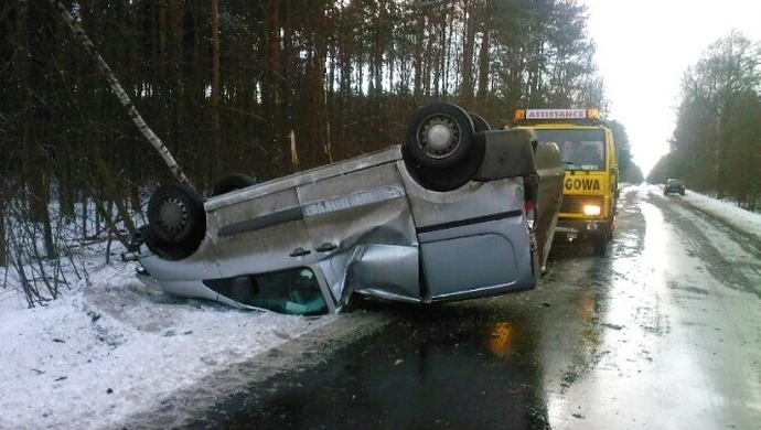 Region: Na drogach ślisko - groźny wypadek