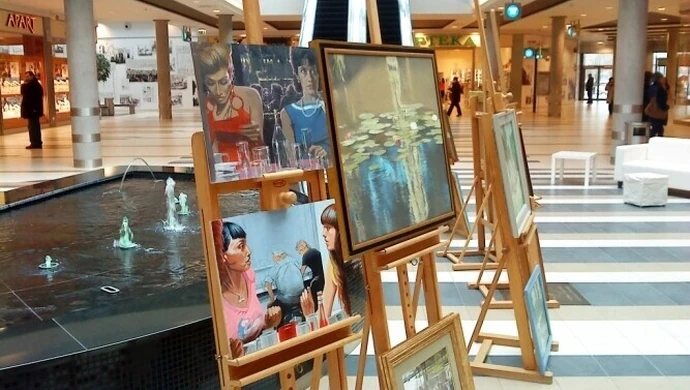 Sztuka w galerii&#8230; handlowej