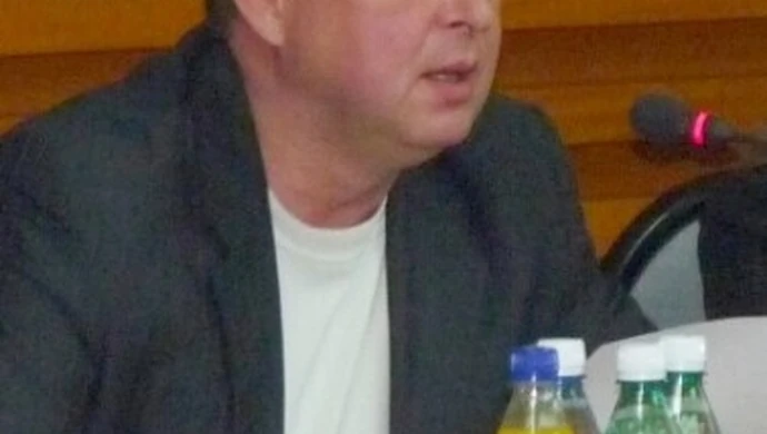 P. Szcześniak: Nad kandydaturą będę się zastanawiał