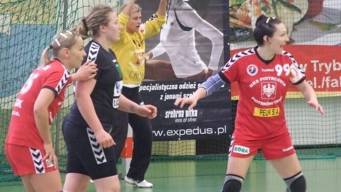 Piotrcovia bliżej brązowego medalu. Prowadzi z Łączpolem 1-0