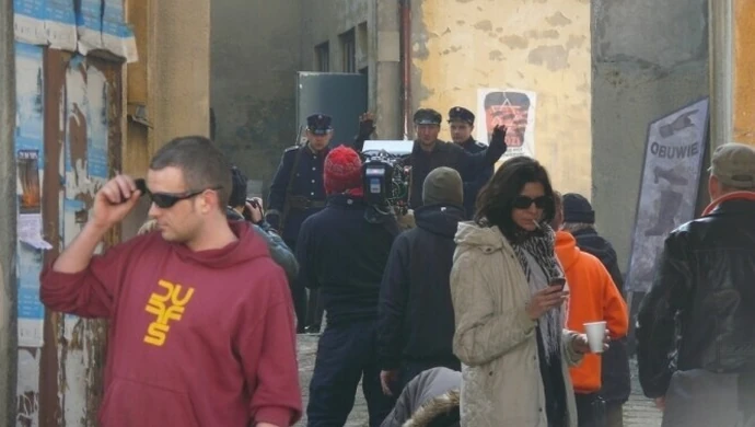 Dawny areszt na dużym ekranie