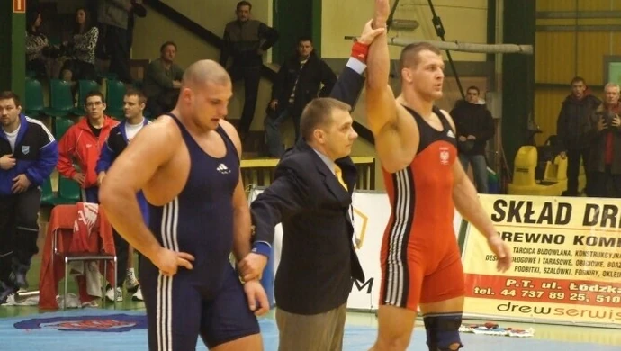 Zapaśnicy jadą po grad medali