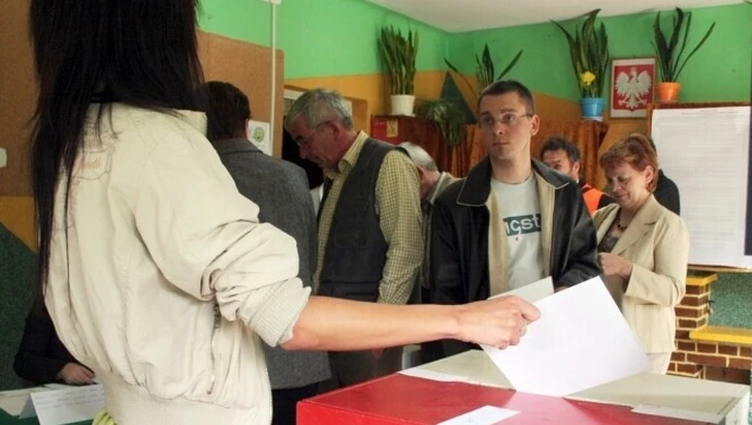 W regionie piotrkowskim górą Jarosław Kaczyński