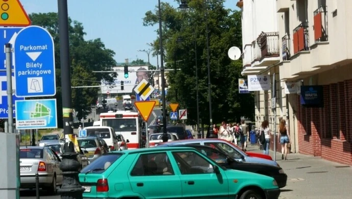 MZDiK wzywa do zapłacenia mandatów