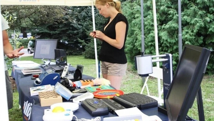 Tyflobus przed piotrkowskim starostwem